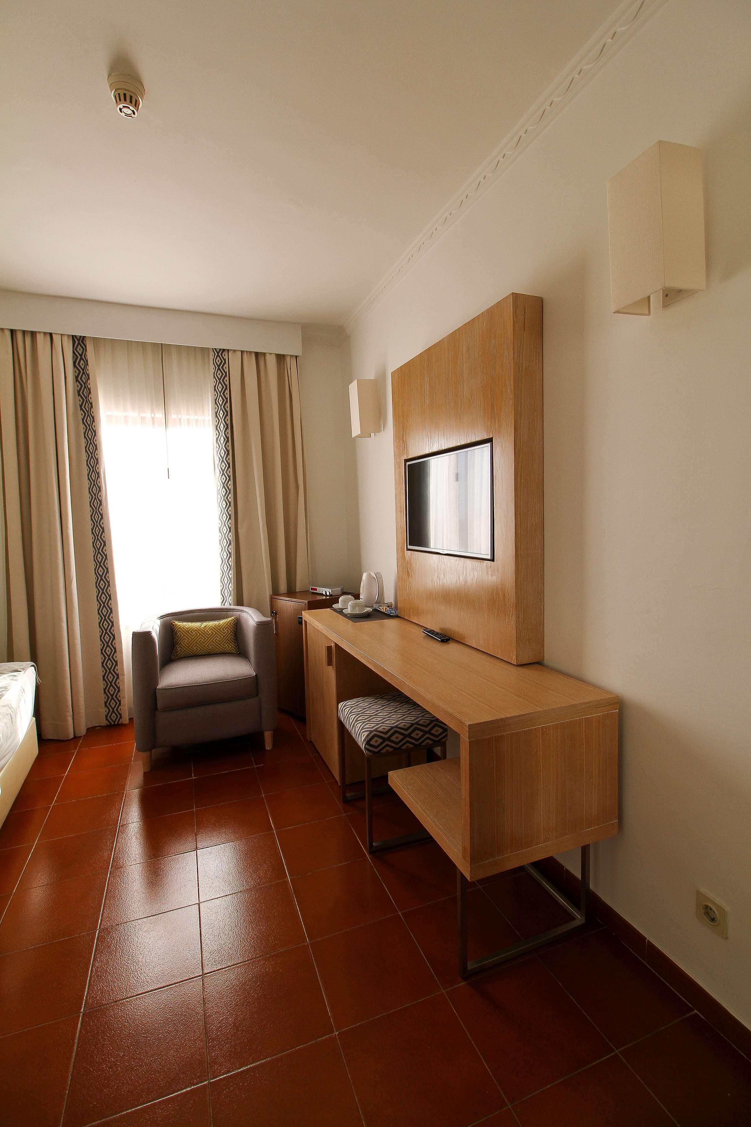 Best Western Hotel Dom Bernardo Faro Kültér fotó