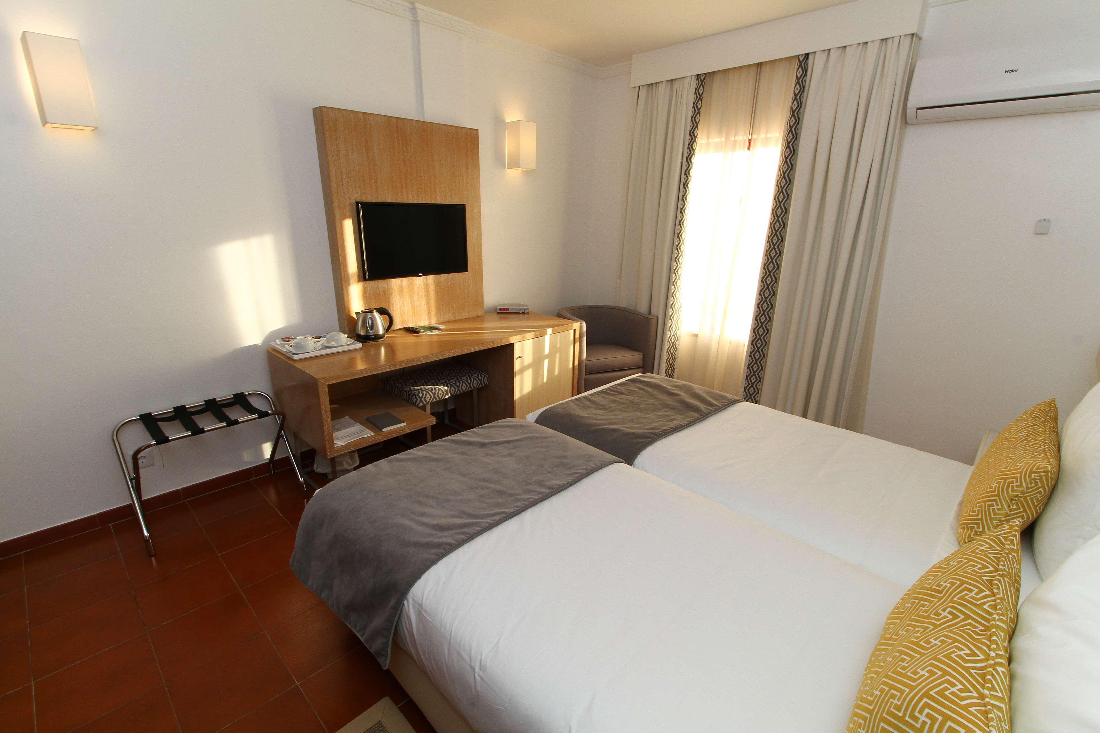 Best Western Hotel Dom Bernardo Faro Kültér fotó