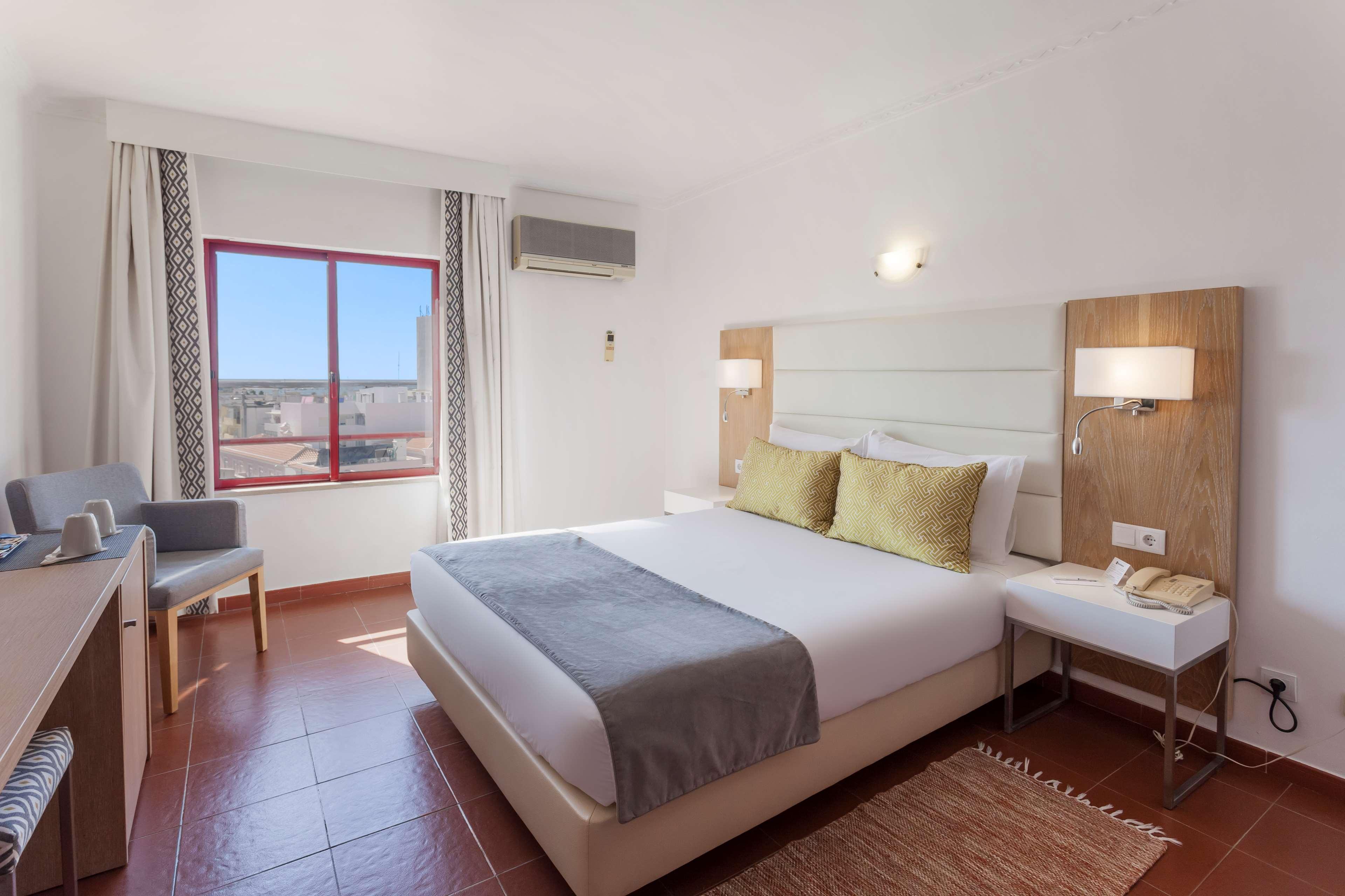 Best Western Hotel Dom Bernardo Faro Kültér fotó
