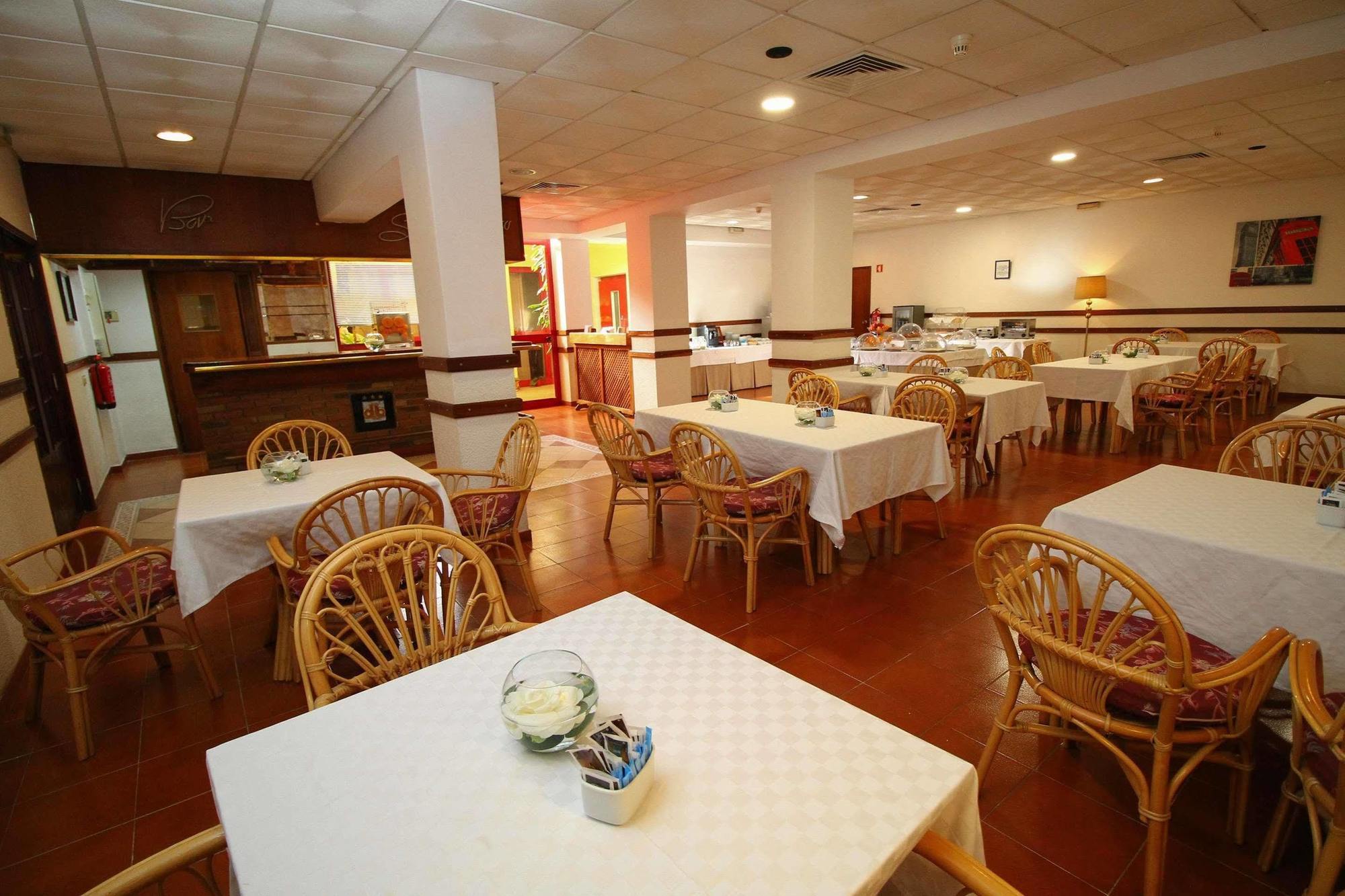 Best Western Hotel Dom Bernardo Faro Kültér fotó
